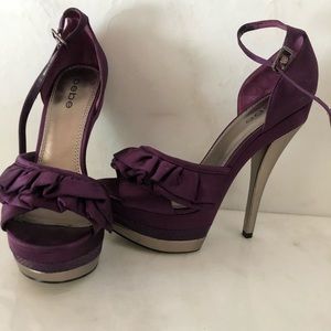 Bebe Platform open toe pumps